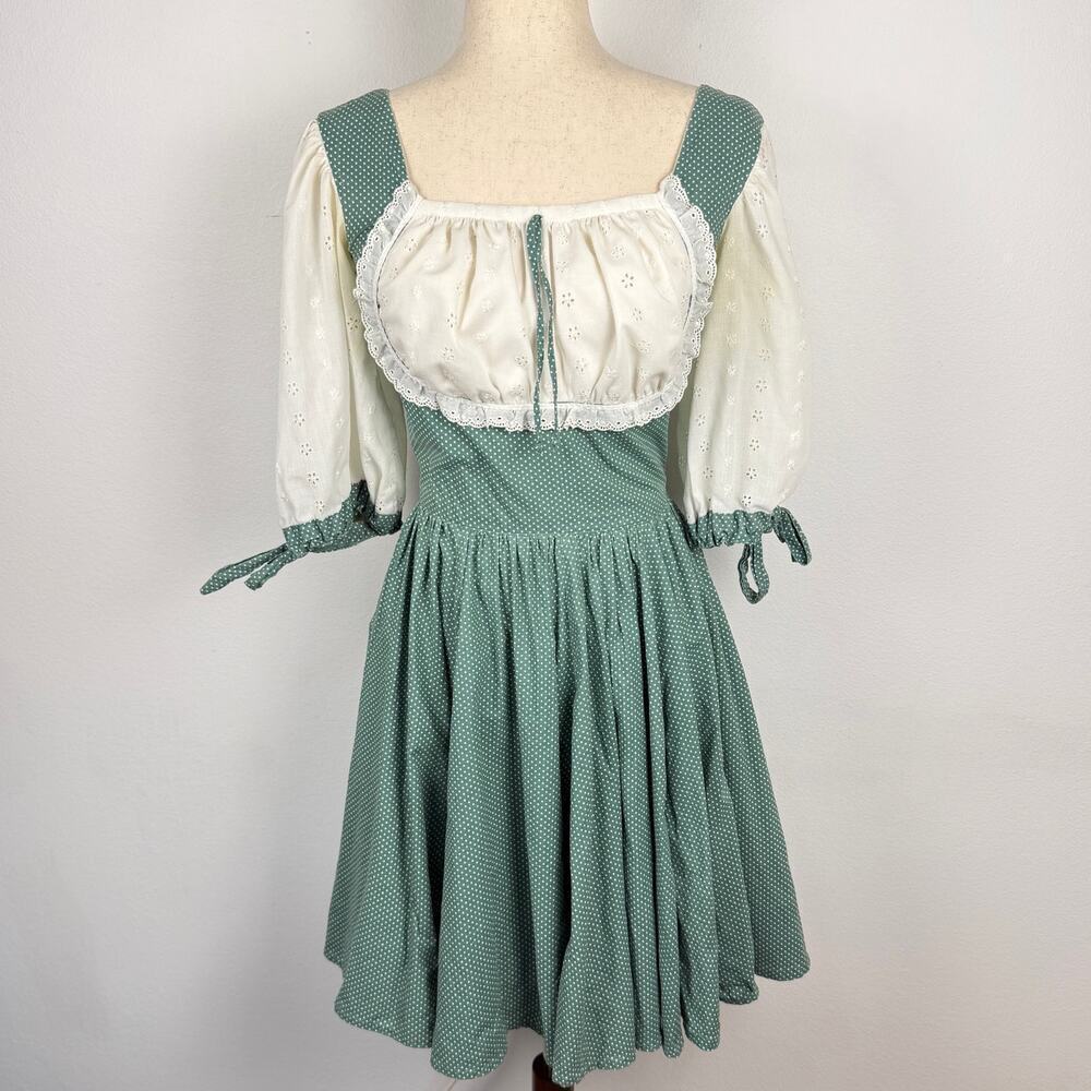 Vintage 1970s Handmade Squaredance Dress Polka Dot Green German Dirndl SMALL